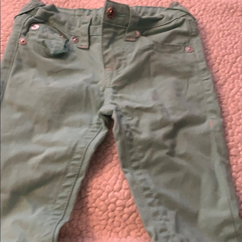 True religion (girl)